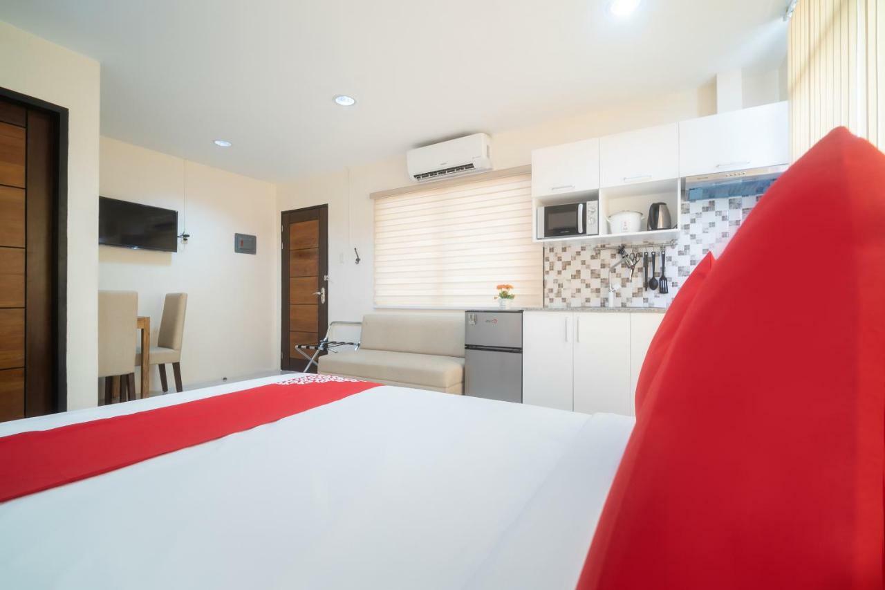 Oyo 199 Solange Apartelle Davao Zewnętrze zdjęcie