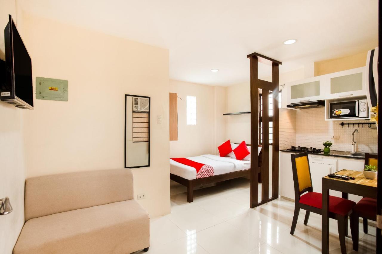 Oyo 199 Solange Apartelle Davao Zewnętrze zdjęcie